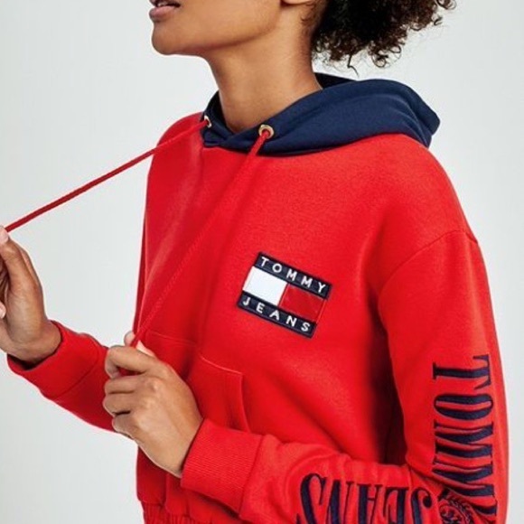 Tommy Jeans 90s Crop Hoodie - Picture 3 of 3